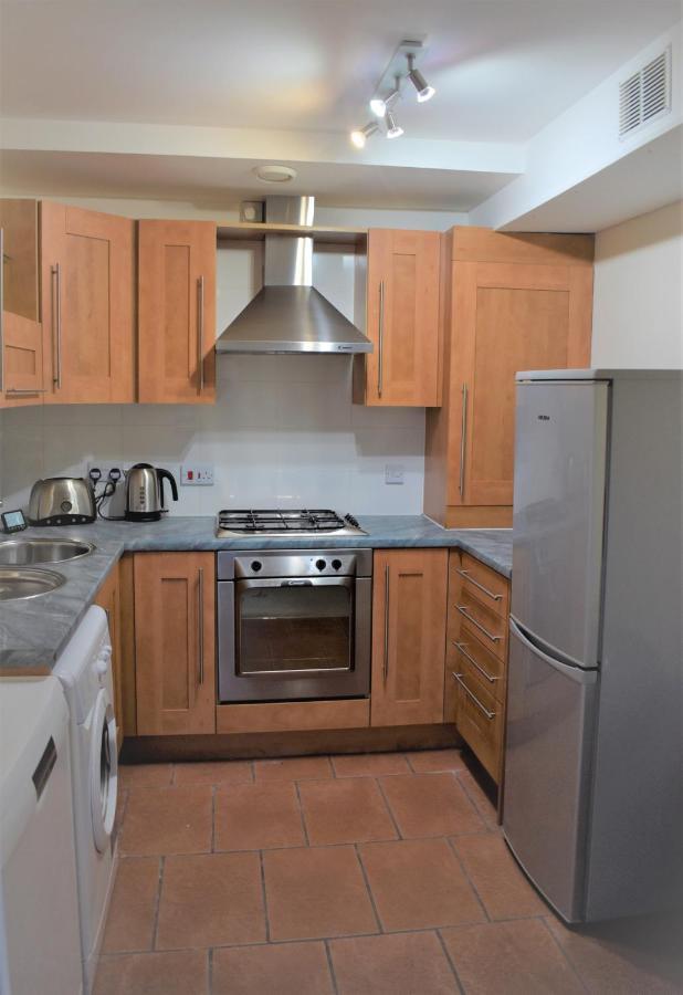 Airdrie Apartments Eksteriør billede